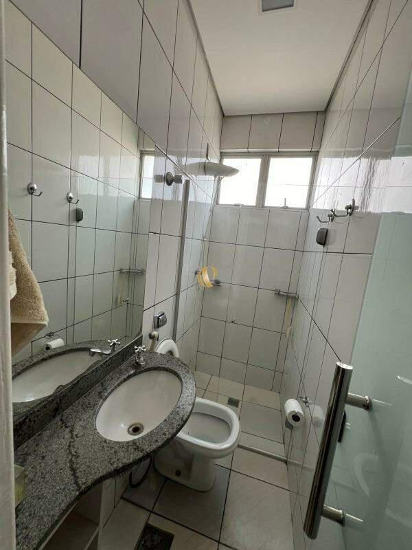 Casa, Centro, 8 Quartos, 3 Vagas