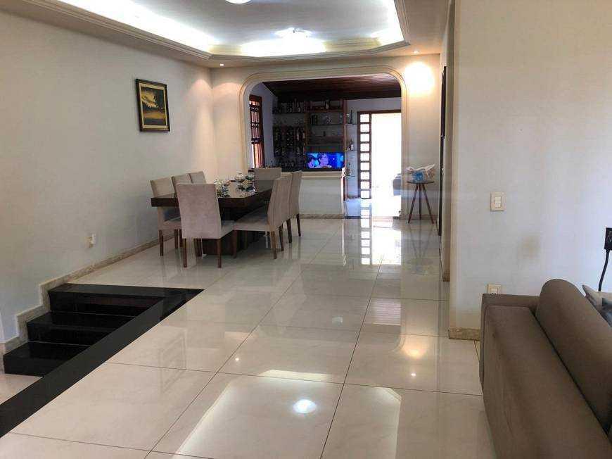Casa, Bandeirantes (pampulha), 4 Quartos, 4 Vagas, 2 Suítes