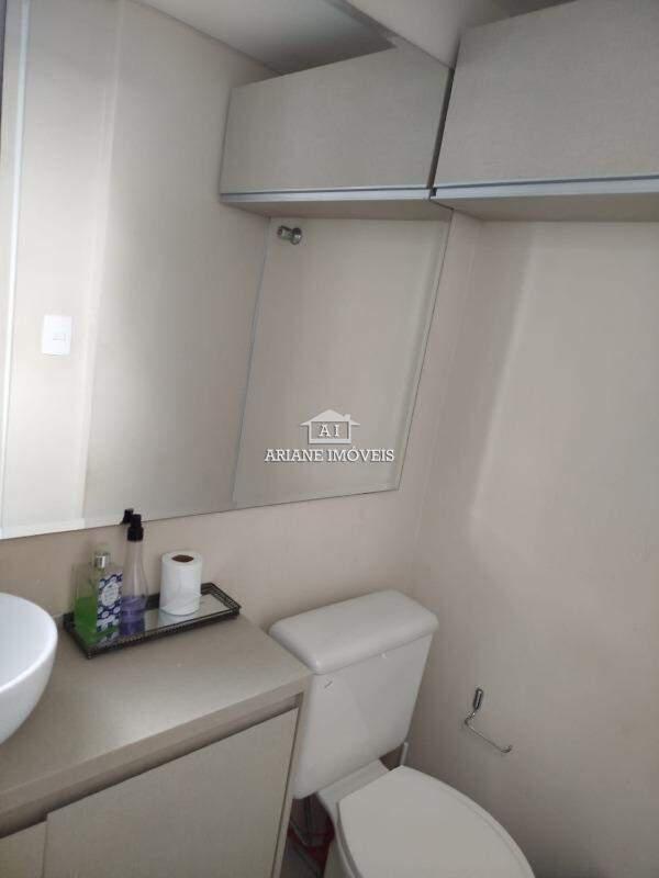 Sala, Gutierrez, 0 Quarto, 1 Vaga