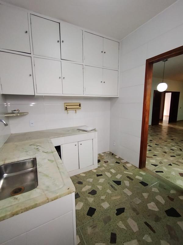 Casa, Nova Suíssa, 4 Quartos, 3 Vagas, 1 Suíte