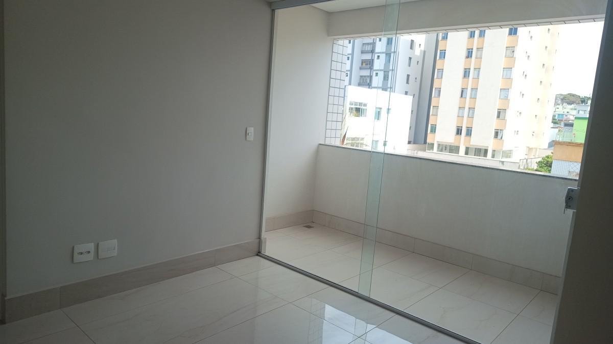 Apartamento, Sagrada Família, 3 Quartos, 2 Vagas, 1 Suíte