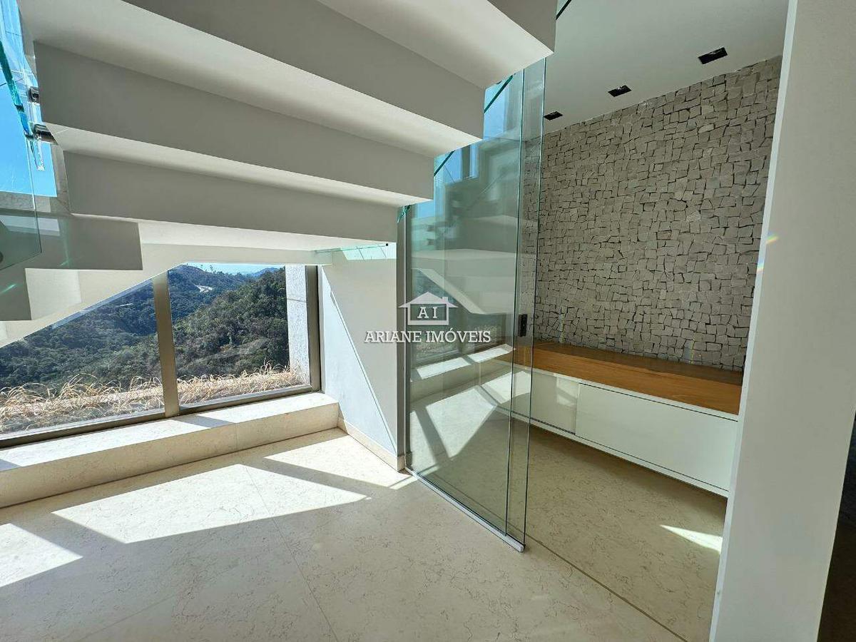 Apartamento, Vale dos Cristais, 4 Quartos, 5 Vagas, 4 Suítes