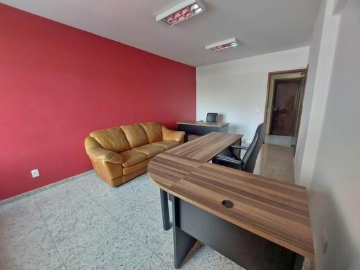 Sala, Barro Preto, 0 Quarto, 0 Vaga