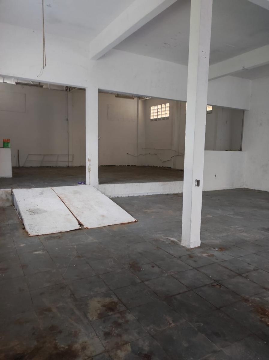 Galpão, São Geraldo, 0 Quarto, 0 Vaga