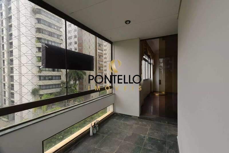 Apartamento, Funcionários, 4 Quartos, 3 Vagas, 2 Suítes