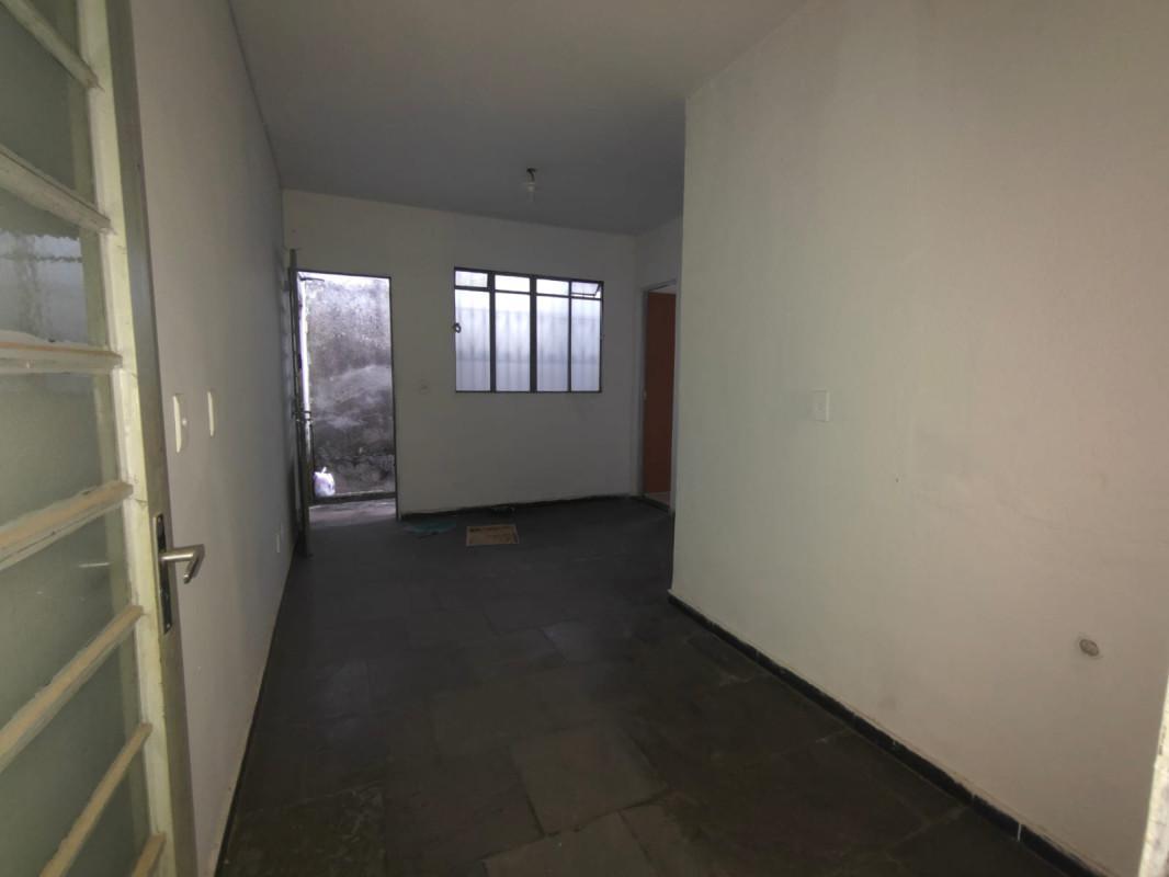 Casa, Jardim Leblon, 2 Quartos, 0 Vaga