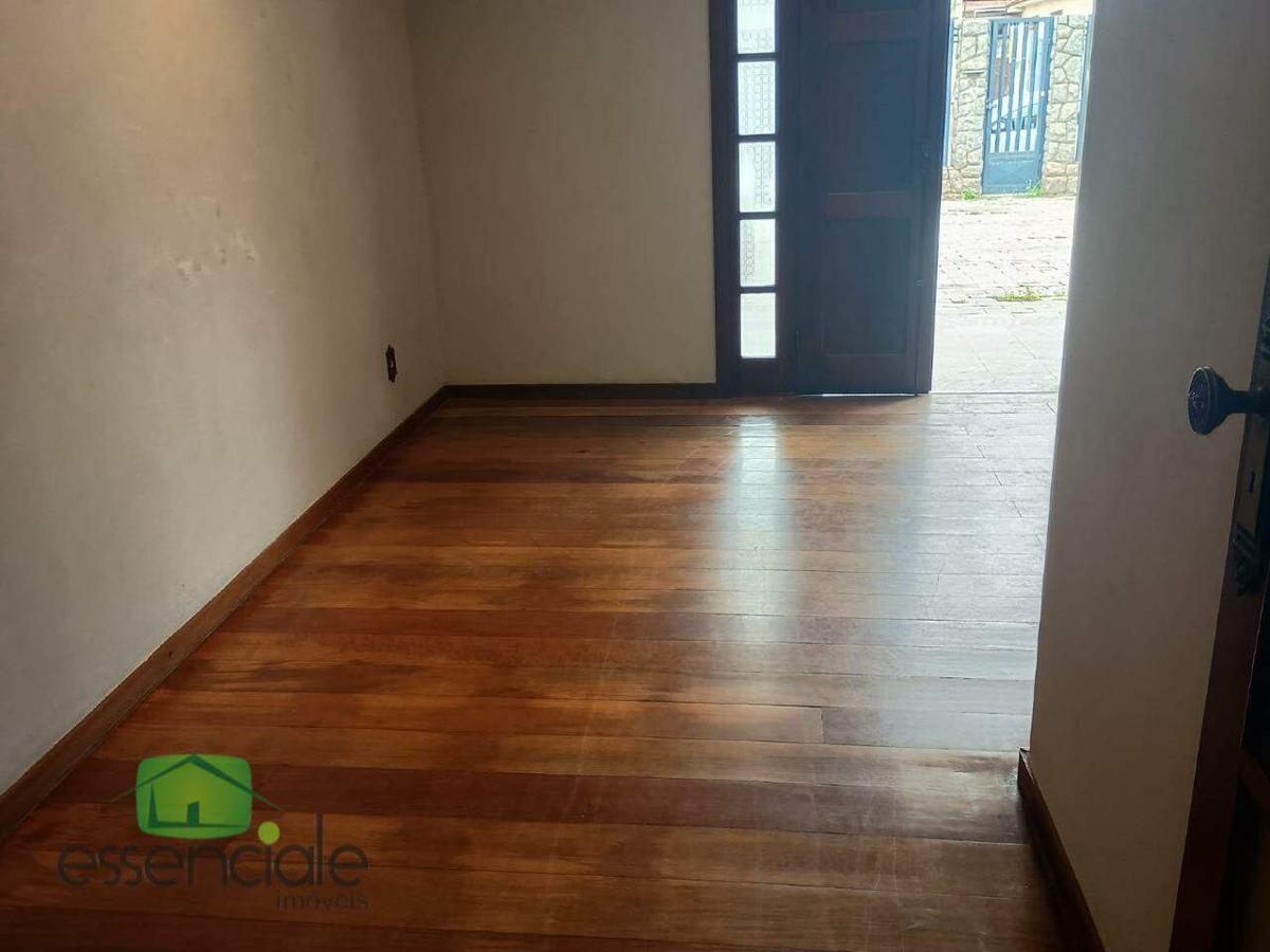 Casa Comercial, Centro, 3 Quartos, 6 Vagas, 1 Suíte