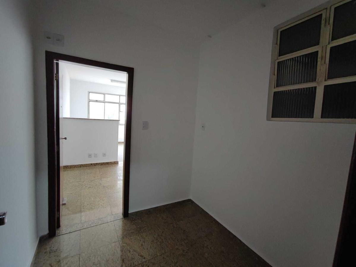 Sala, Centro, 0 Quarto, 0 Vaga