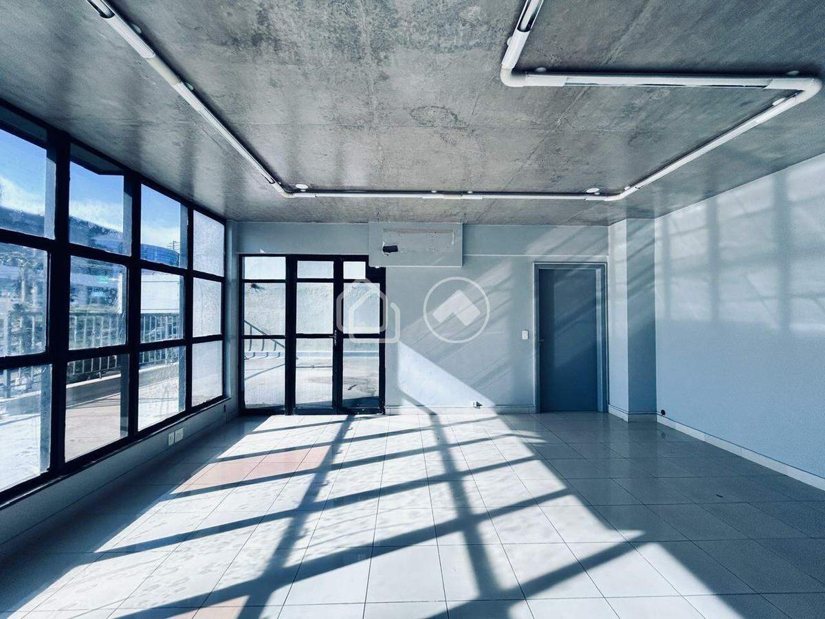 Sala, Estoril, 2 Vagas
