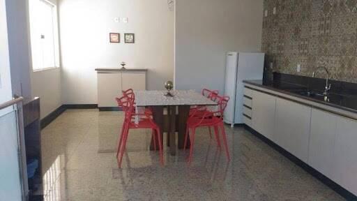 Casa, Todos Os Santos, 3 Quartos, 2 Vagas, 1 Suíte