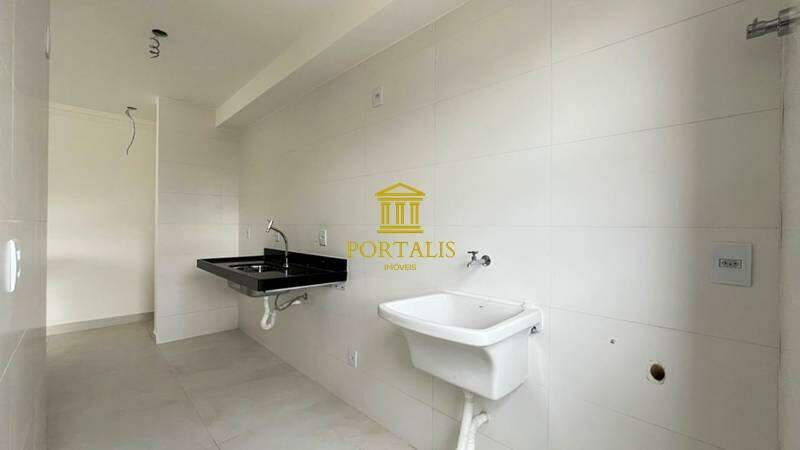 Apartamento, Sagrada Família, 3 Quartos, 2 Vagas, 1 Suíte