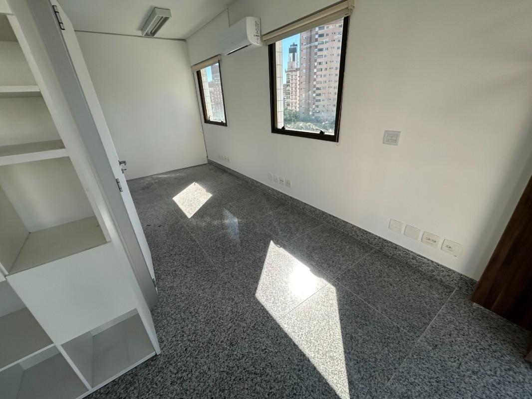 Sala, Savassi, 0 Quarto, 2 Vagas