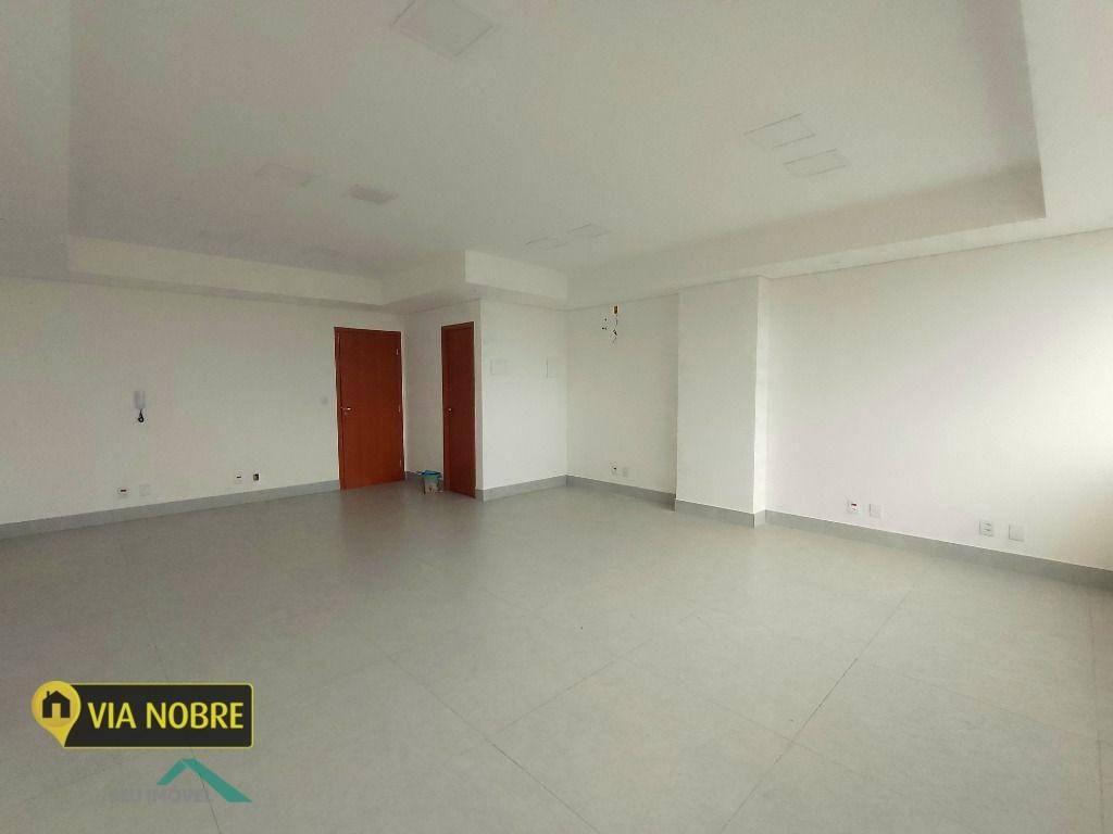 Sala, Vila da Serra