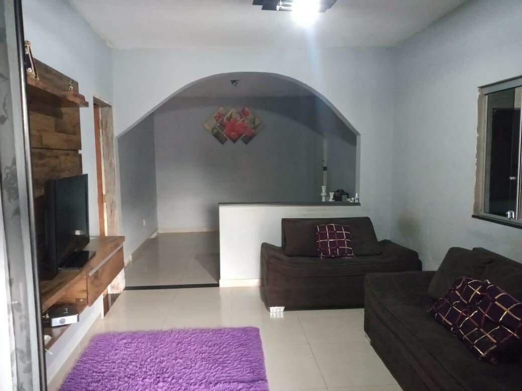 Casa, Bela Vista, 2 Quartos, 6 Vagas