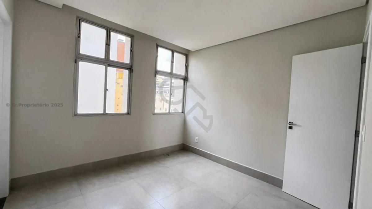 Apartamento, Centro, 2 Quartos, 0 Vaga, 1 Suíte