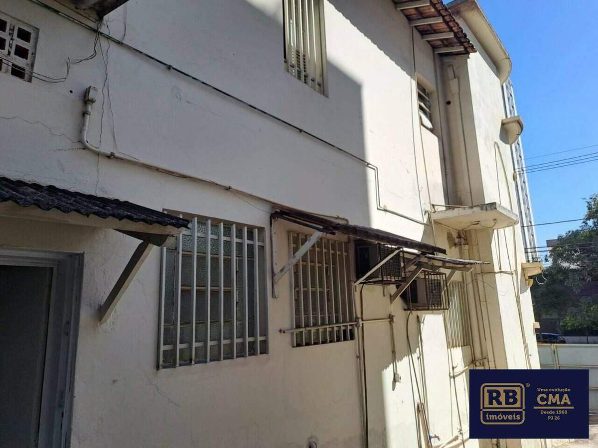 Casa, Funcionários, 0 Quarto, 15 Vagas