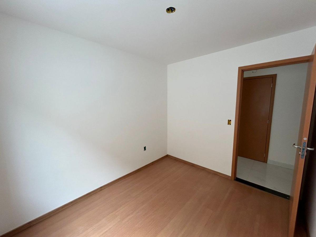 Apartamento, Santa Cruz Industrial, 3 Quartos, 2 Vagas, 1 Suíte