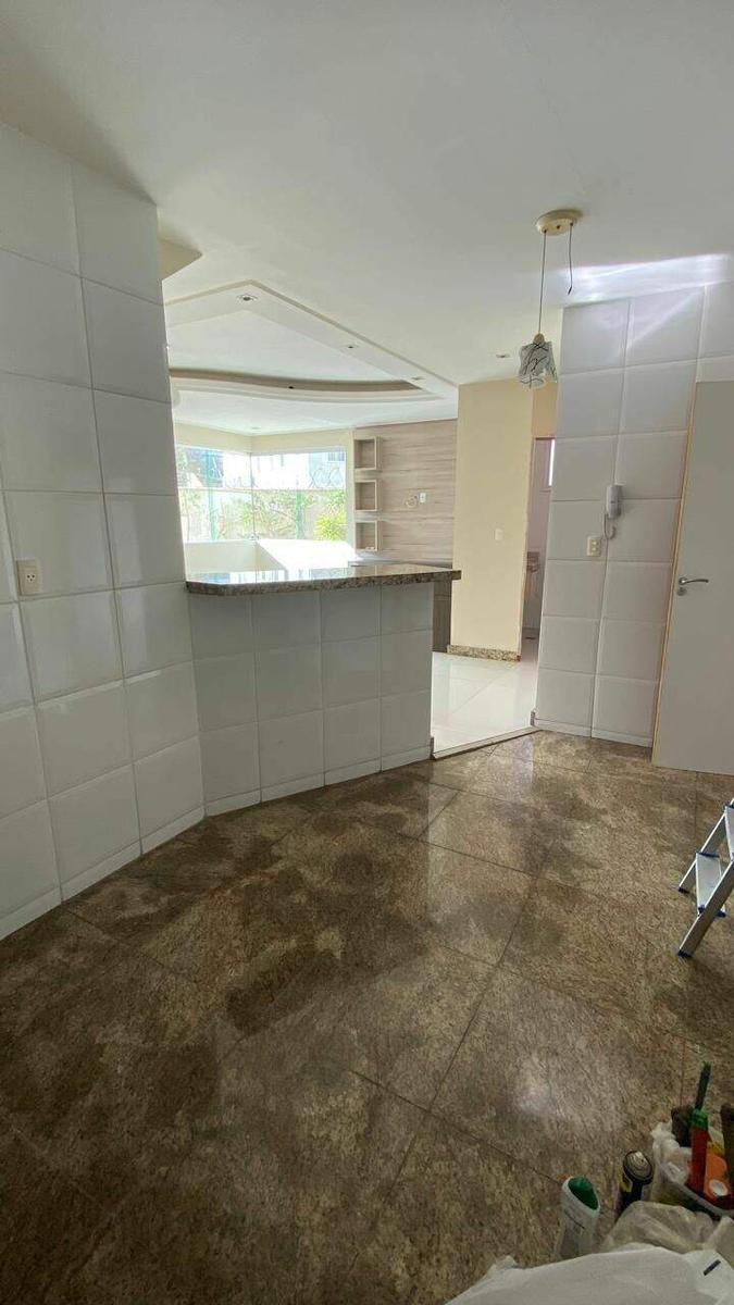 Casa, Centro, 3 Quartos, 2 Vagas, 1 Suíte