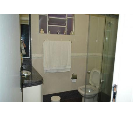 Casa, Castelo, 3 Quartos, 2 Vagas, 1 Suíte