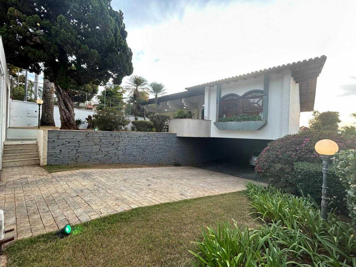 Casa, Bandeirantes (pampulha), 4 Quartos, 8 Vagas, 1 Suíte