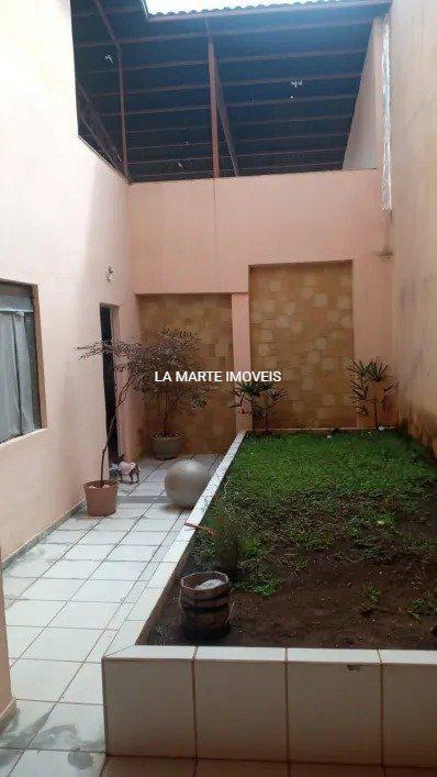 Casa, Barreiro, 3 Quartos, 4 Vagas, 1 Suíte