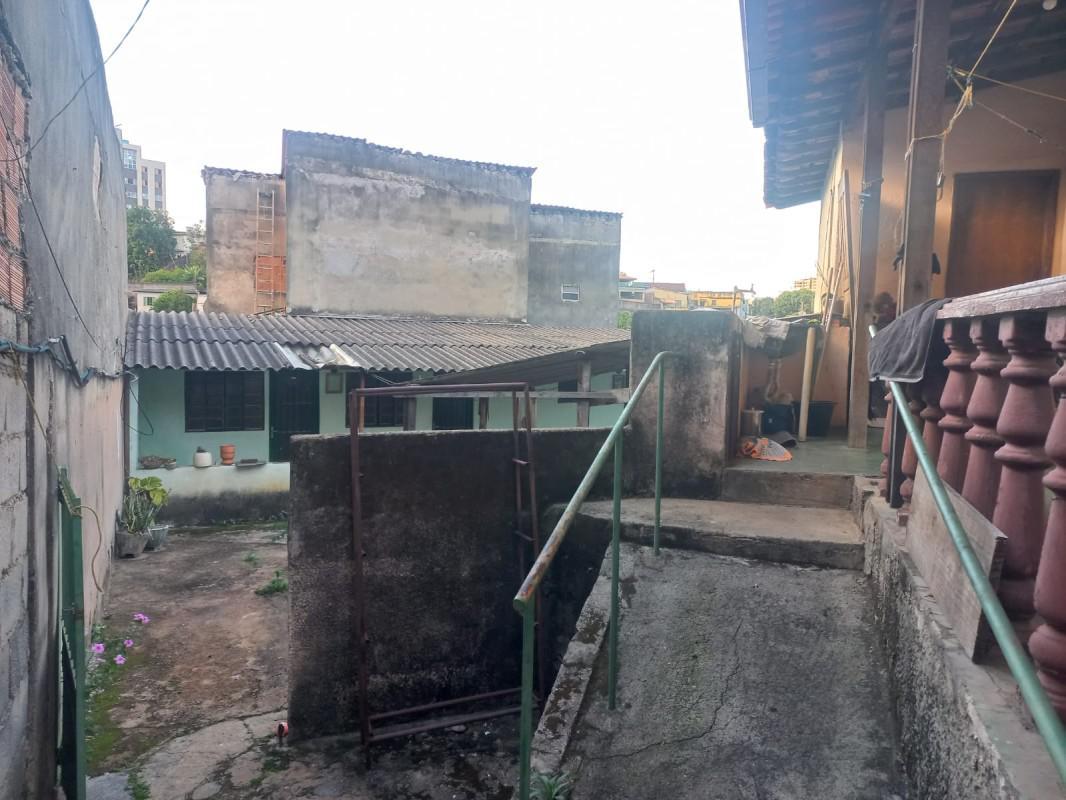 Lote, Planalto, 0 Quarto, 0 Vaga