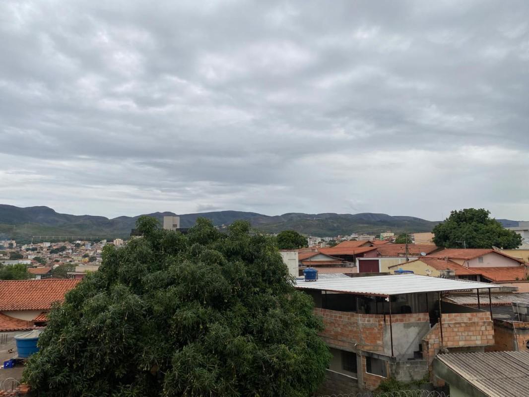 Apartamento, Miramar (barreiro), 2 Quartos, 1 Vaga