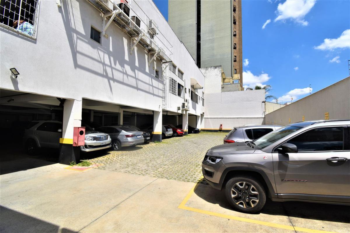 Andar, São José, 0 Quarto, 1 Vaga