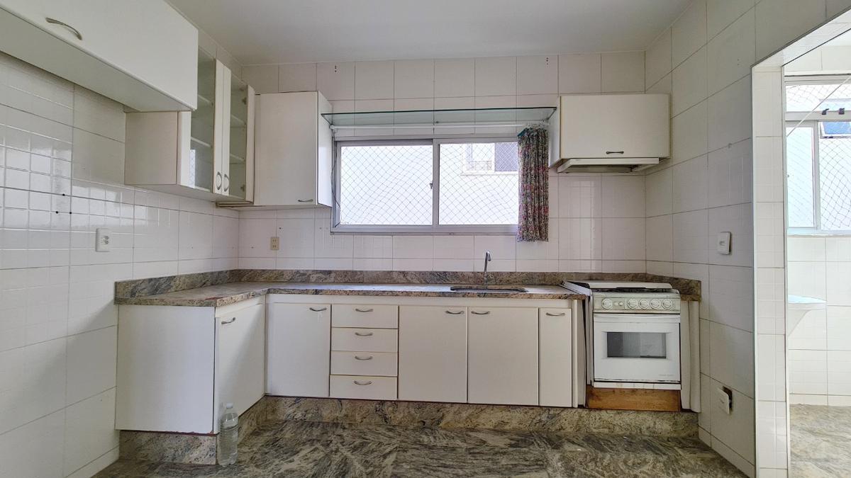 Cobertura, Ouro Preto, 4 Quartos, 3 Vagas, 1 Suíte