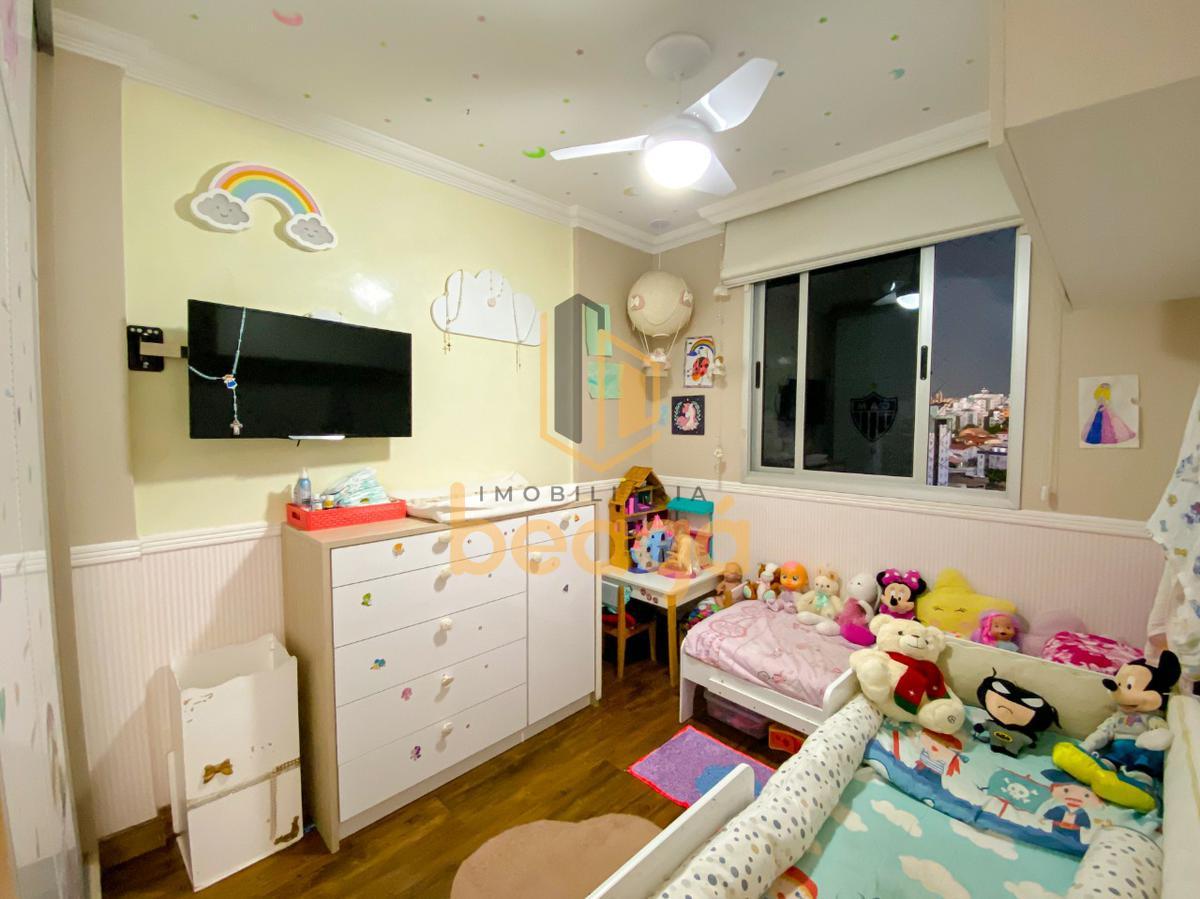 Apartamento, Serrano, 3 Quartos, 2 Vagas, 1 Suíte