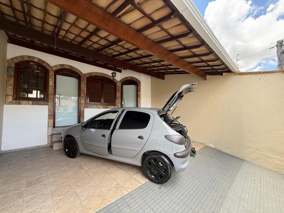 Casa, São João Batista (venda Nova), 3 Quartos, 2 Vagas, 1 Suíte