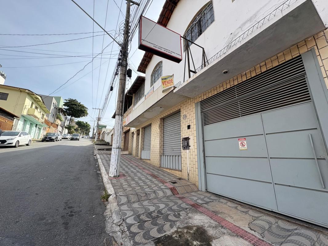 Casa, Inconfidentes, 4 Quartos, 2 Vagas, 1 Suíte