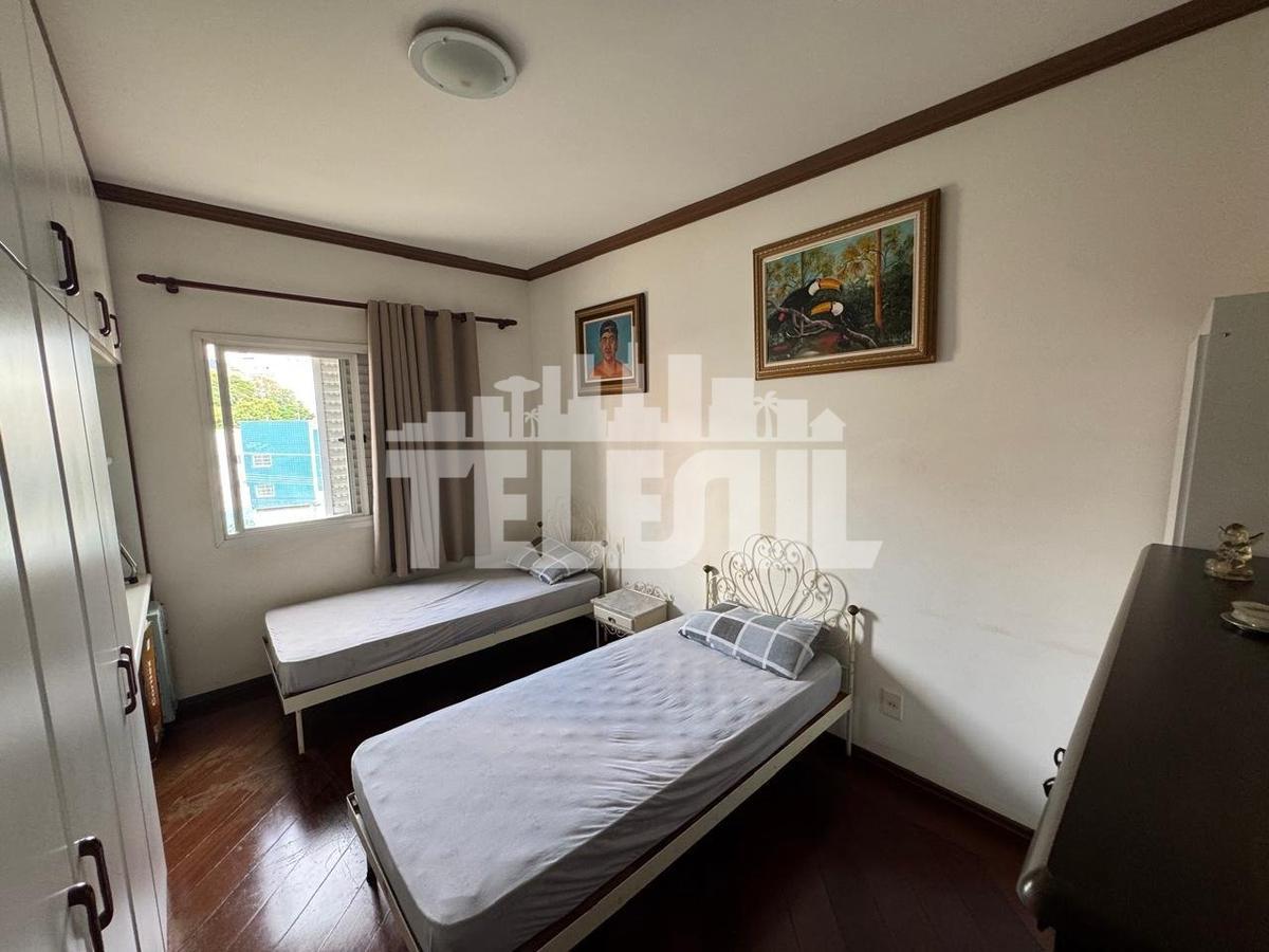 Apartamento, Centro, 4 Quartos, 2 Vagas, 1 Suíte