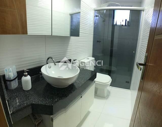 Cobertura, Camargos, 3 Quartos, 0 Vaga, 1 Suíte