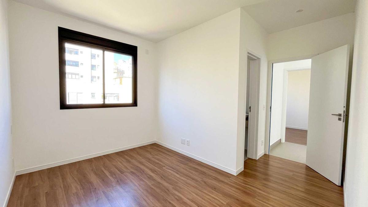 Apartamento, Grajaú, 2 Quartos, 2 Vagas, 2 Suítes