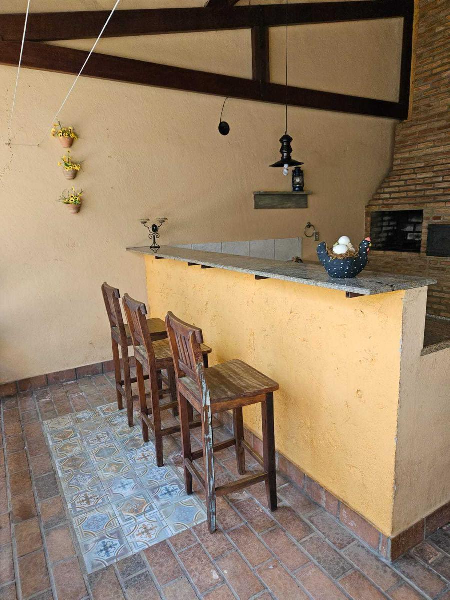 Casa, Nova Suíssa, 4 Quartos, 4 Vagas, 1 Suíte