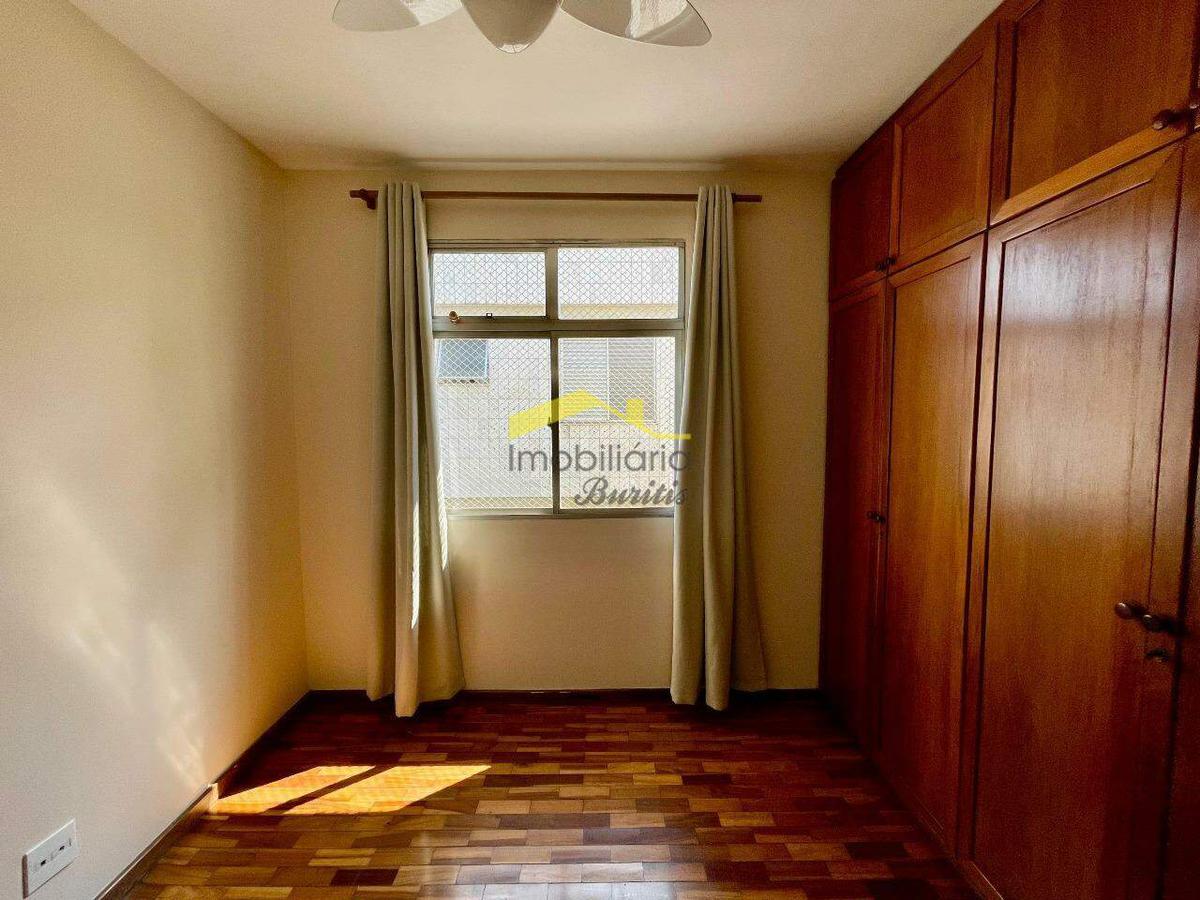 Apartamento, Estoril, 2 Quartos, 1 Vaga