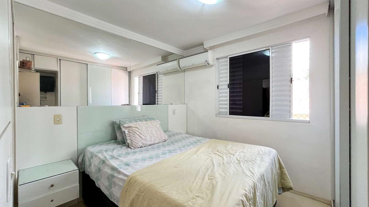 Casa, Buritis, 4 Quartos, 2 Vagas, 1 Suíte