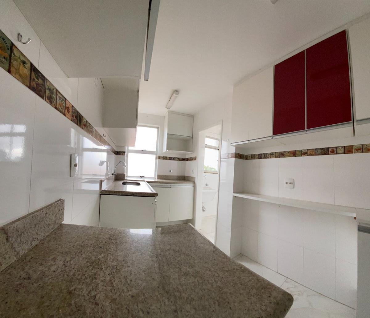 Apartamento, Floresta, 3 Quartos, 1 Vaga, 1 Suíte