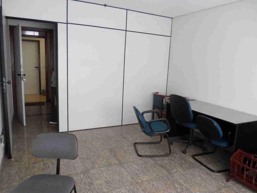 Sala, Lourdes, 1 Vaga