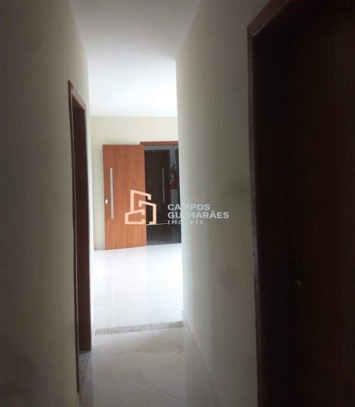 Apartamento, Barreiro, 3 Quartos, 2 Vagas, 1 Suíte