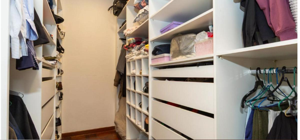 Casa, João Pinheiro, 4 Quartos, 2 Vagas, 3 Suítes