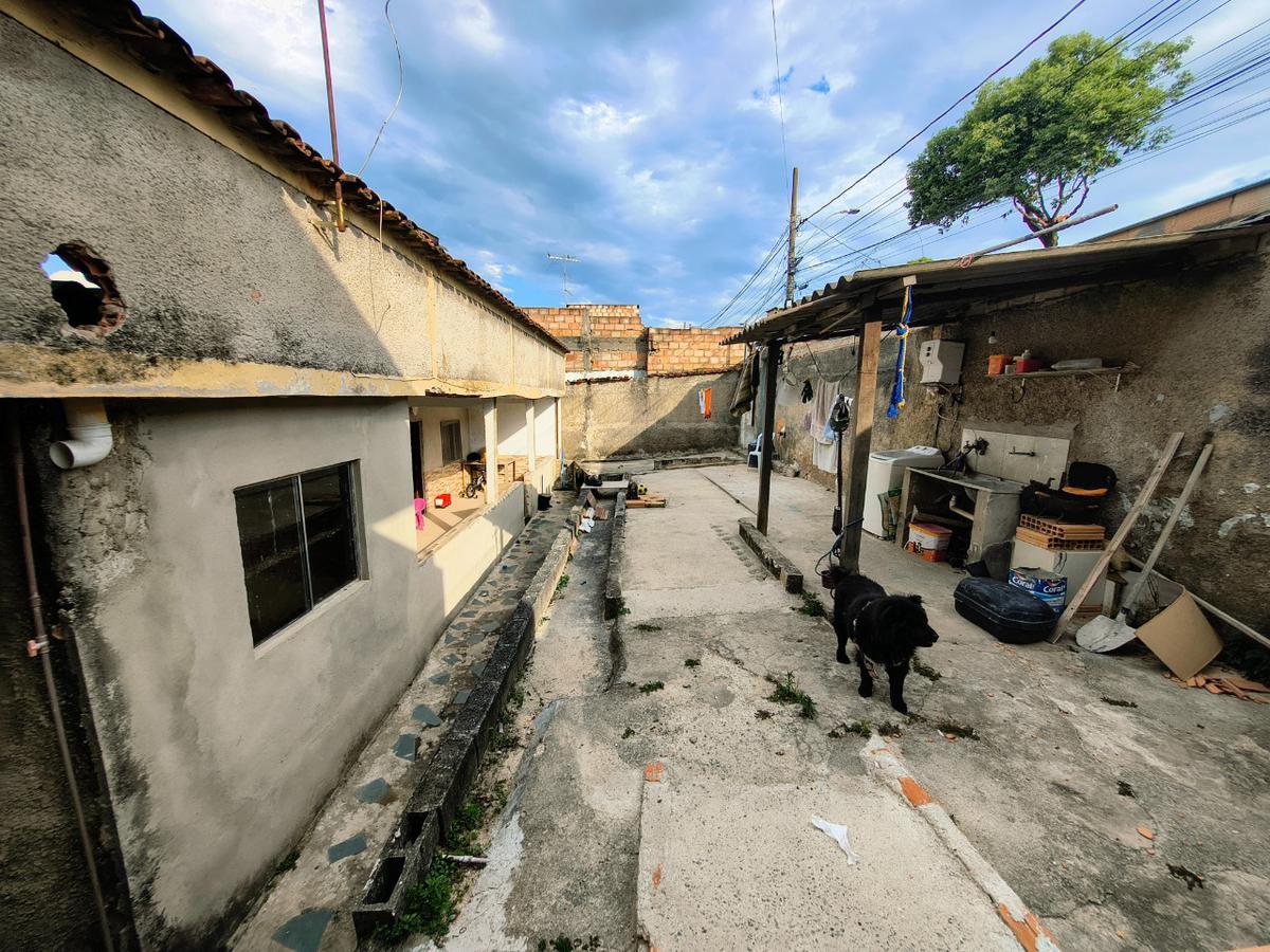 Casa, Piratininga (venda Nova), 3 Quartos, 2 Vagas, 1 Suíte