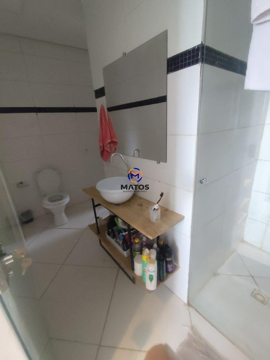 Casa, Liberdade, 3 Quartos, 0 Vaga