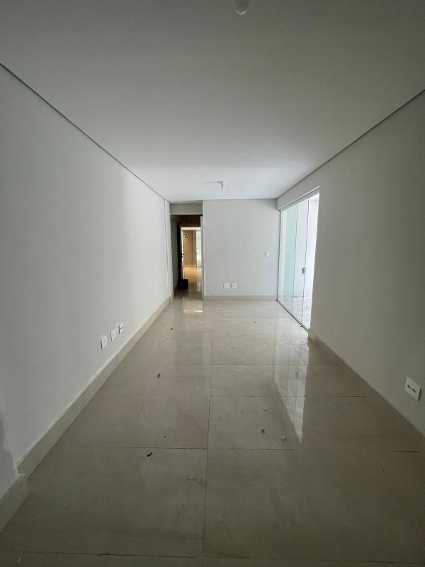 Apartamento, Sagrada Família, 3 Quartos, 2 Vagas, 1 Suíte