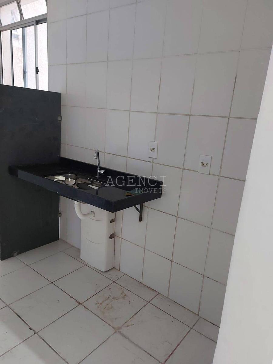 Apartamento, Camargos, 2 Quartos, 0 Vaga, 0 Suíte