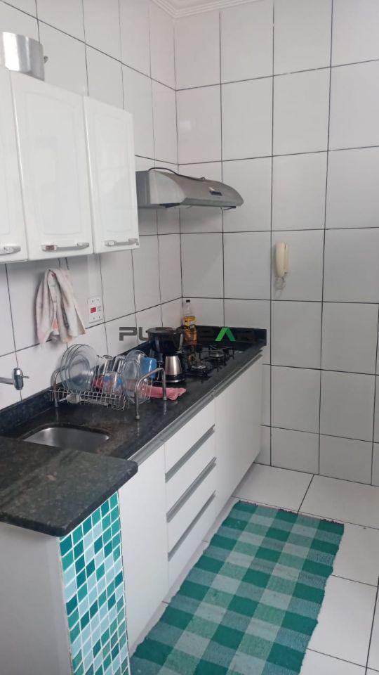 Apartamento, Jardim Riacho das Pedras, 2 Quartos, 1 Vaga