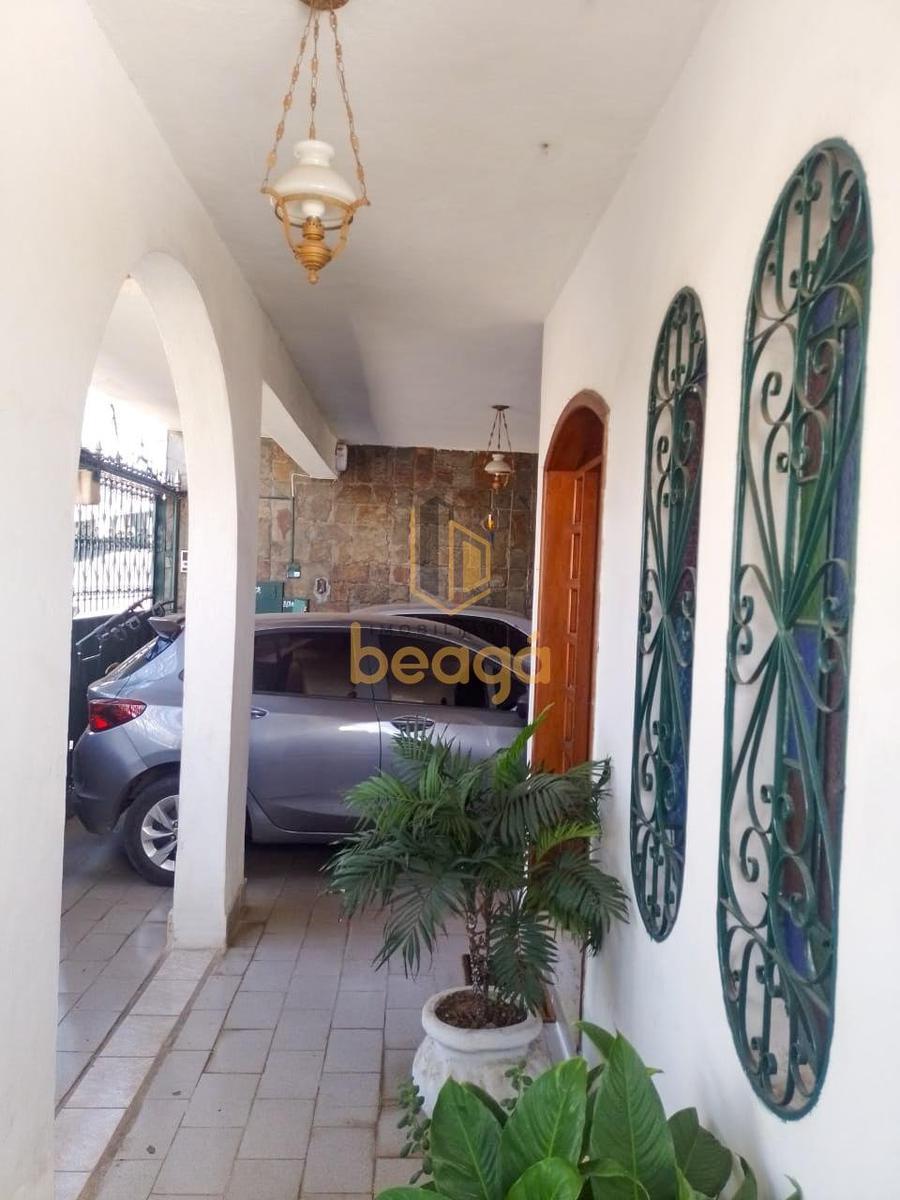 Casa, Coqueiros, 3 Quartos, 2 Vagas, 1 Suíte