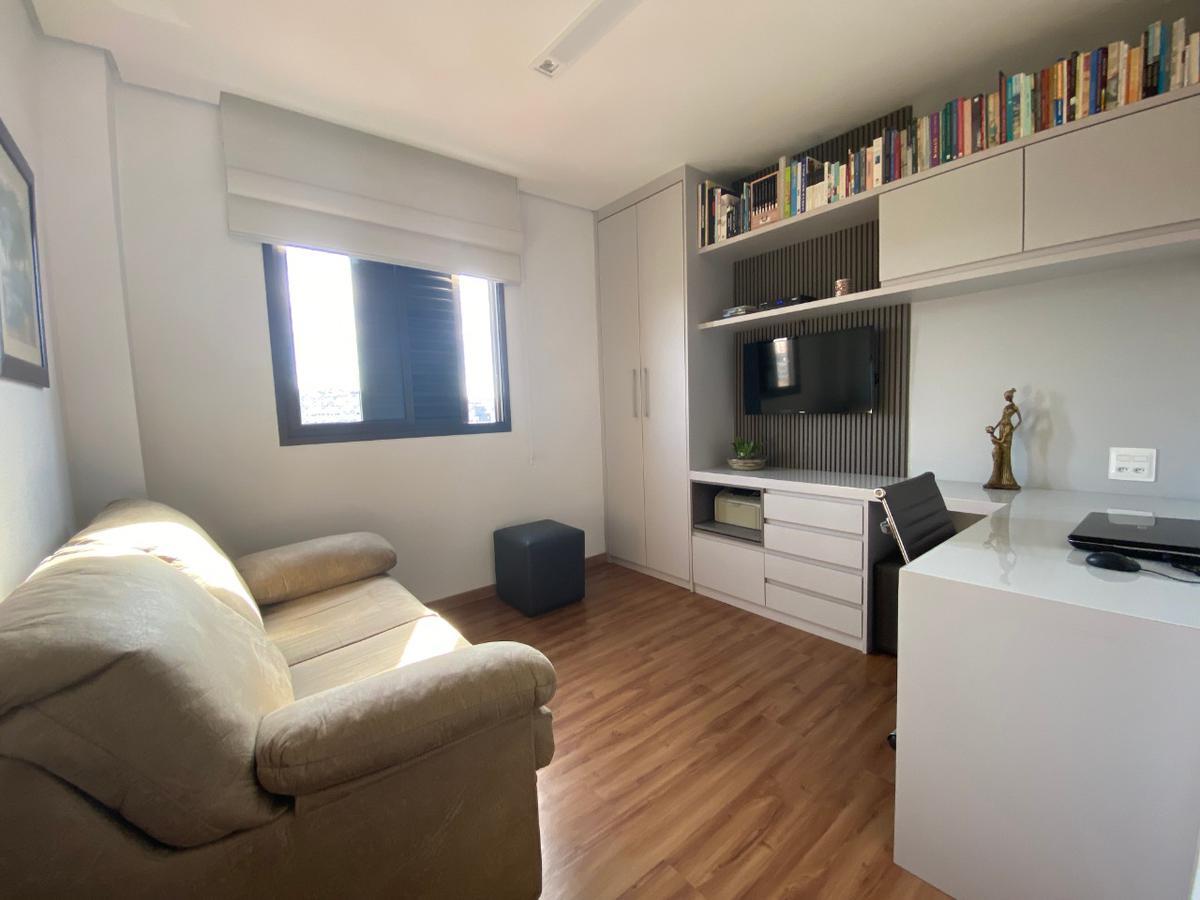 Cobertura, Sagrada Família, 4 Quartos, 5 Vagas, 1 Suíte