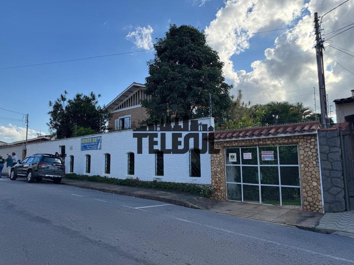 Casa, Vila Pinto, 4 Quartos, 6 Vagas, 2 Suítes